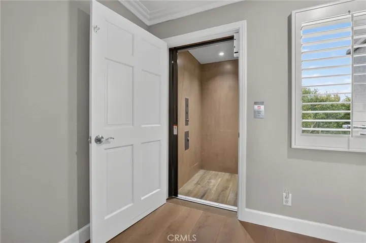 1771 Bridle Path Way, North Tustin, California 92705