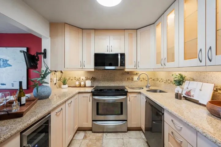 2391 Lyall Way, Belmont, California 94002