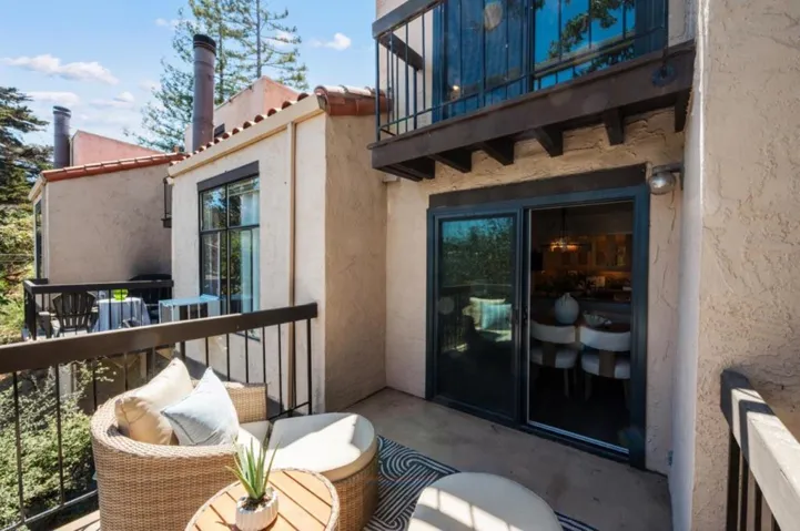 2391 Lyall Way, Belmont, California 94002