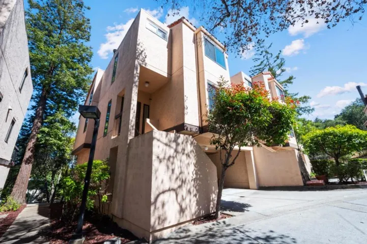 2391 Lyall Way, Belmont, California 94002