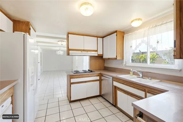 5941 Price Drive, Huntington Beach, California 92649