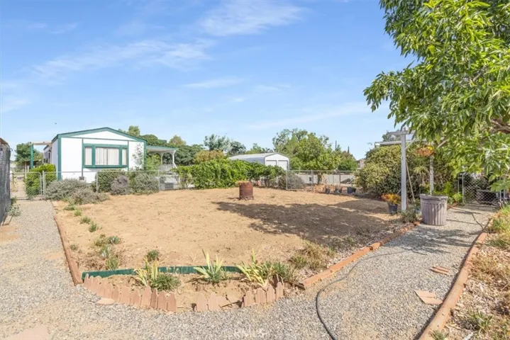 20643 El Nido, Perris, California 92571