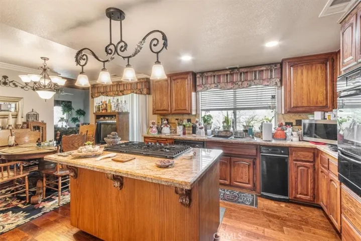 20643 El Nido, Perris, California 92571