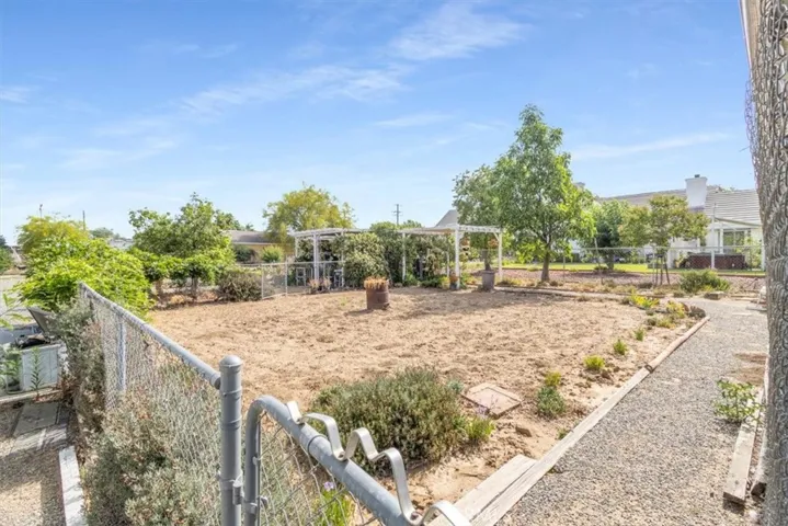 20643 El Nido, Perris, California 92571
