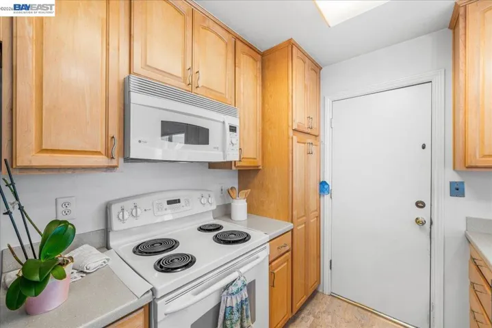 675 Alameda Dr, Livermore, California 94551