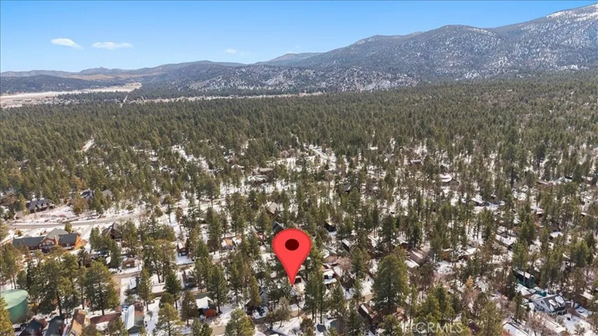 573 Spruce, Sugarloaf, California 92386