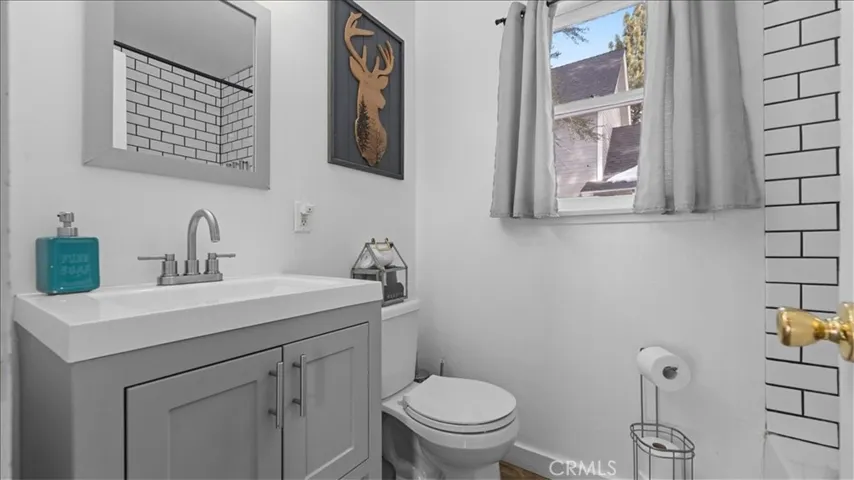 573 Spruce, Sugarloaf, California 92386