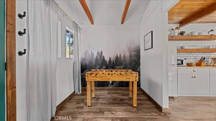 573 Spruce, Sugarloaf, California 92386