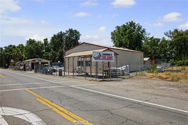 7769 State Highway 99e, Los Molinos, California 96055