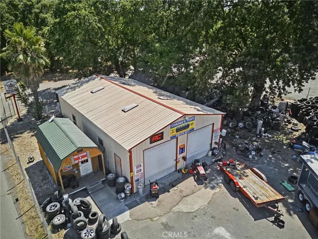 7769 State Highway 99e, Los Molinos, California 96055