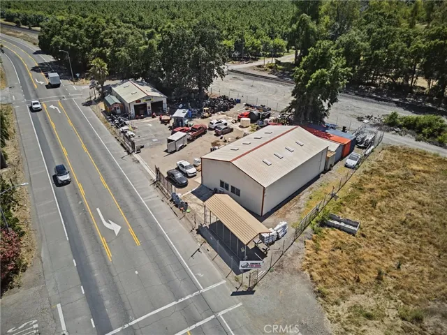 7769 State Highway 99e, Los Molinos, California 96055