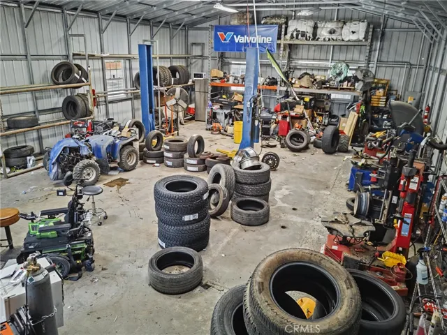 7769 State Highway 99e, Los Molinos, California 96055