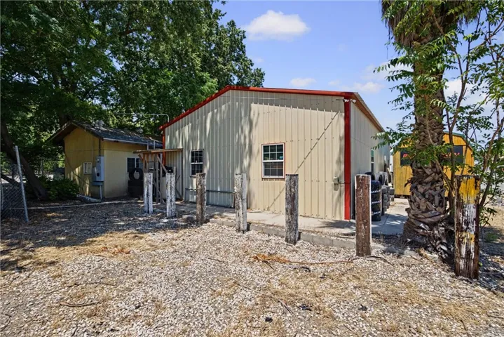 7769 State Highway 99e, Los Molinos, California 96055