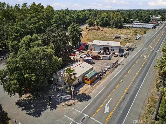 7769 State Highway 99e, Los Molinos, California 96055