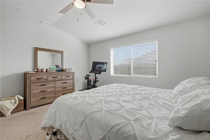 7125 Cattail Creek, Bakersfield, California 93311