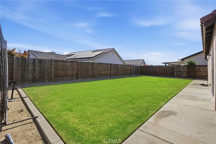 7125 Cattail Creek, Bakersfield, California 93311