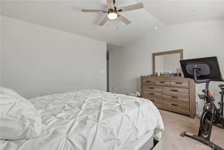 7125 Cattail Creek, Bakersfield, California 93311