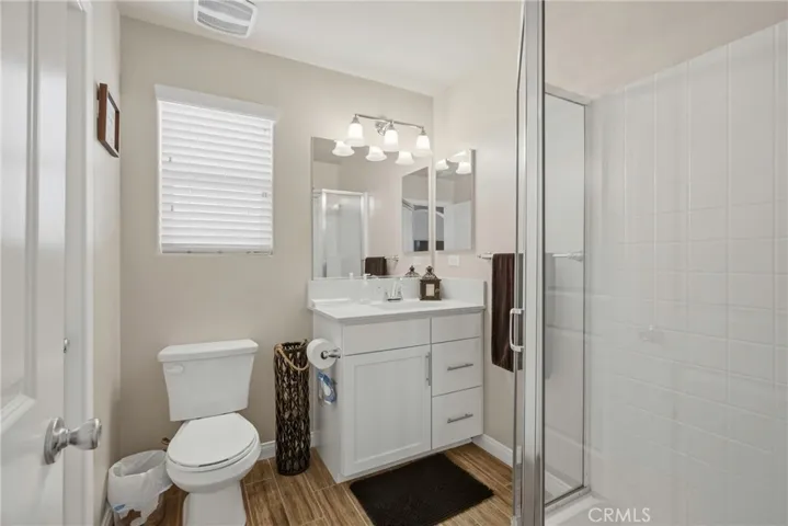 7125 Cattail Creek, Bakersfield, California 93311