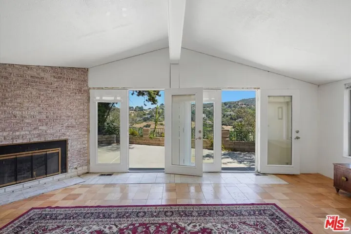 23777 Mulholland Hwy #70, Calabasas, California 91302