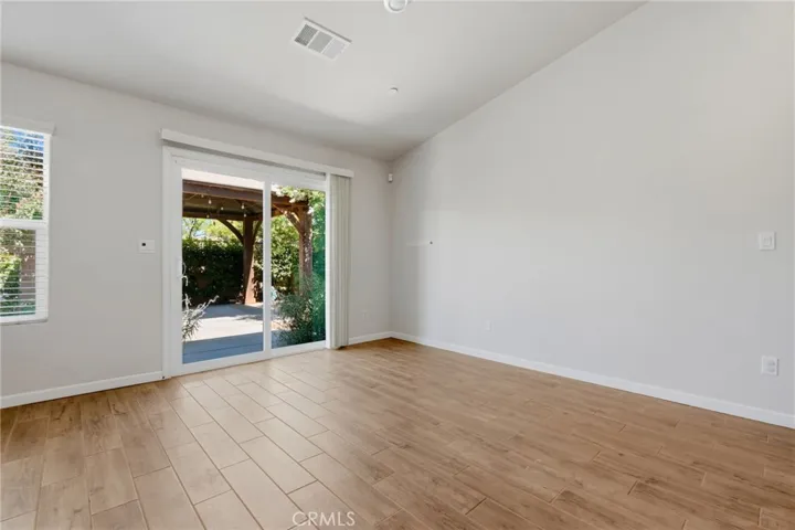 2081 Madeline Drive, Hanford, California 93230