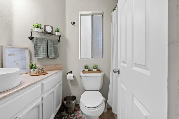 1523 Woodpine Drive, El Cajon, California 92019