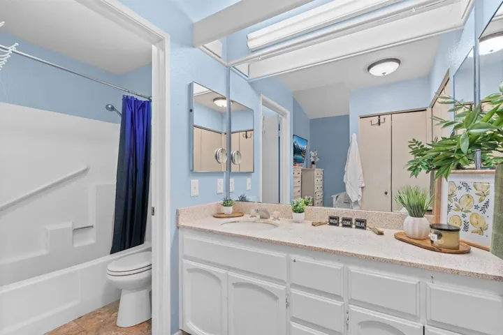 1523 Woodpine Drive, El Cajon, California 92019