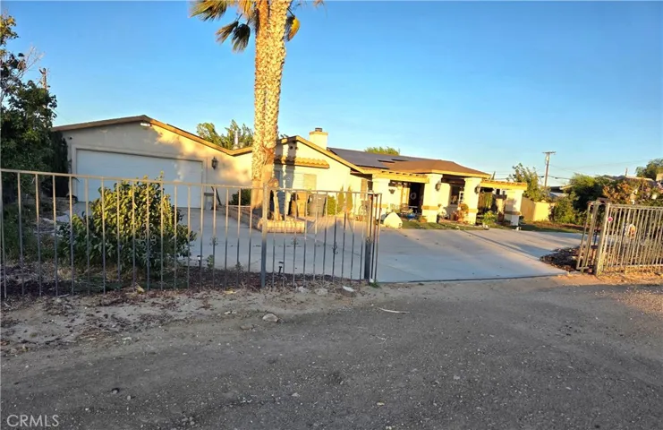 11353 Shahaptain, Hesperia, California 92345
