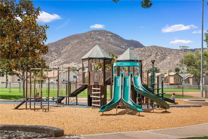 11795 Puerto Real Road, Fontana, California 92337