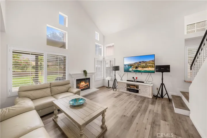 11795 Puerto Real Road, Fontana, California 92337