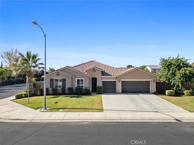 15530 Montalone Place, Bakersfield, California 93314