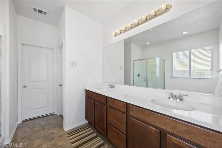 15530 Montalone Place, Bakersfield, California 93314