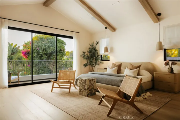 13853 Chandler, Sherman Oaks, California 91401