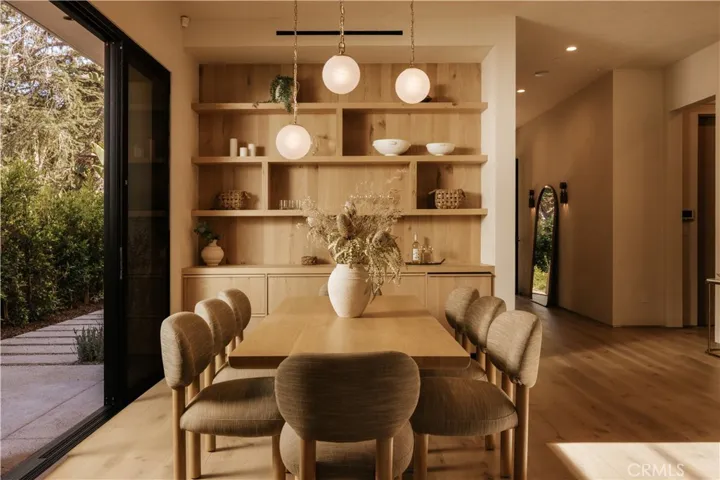 13853 Chandler, Sherman Oaks, California 91401