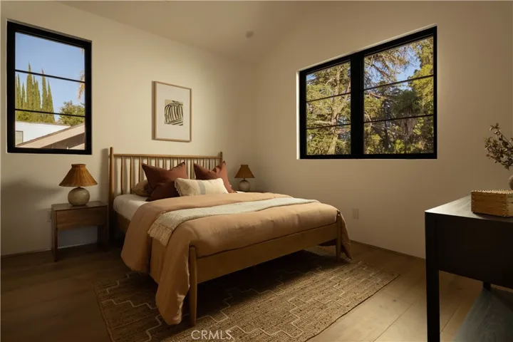 13853 Chandler, Sherman Oaks, California 91401