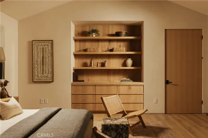 13853 Chandler, Sherman Oaks, California 91401