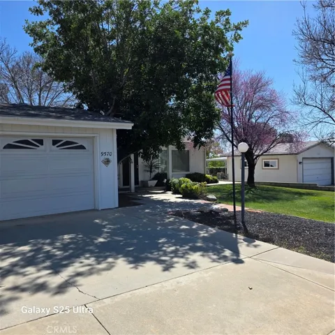 9570 Crestknoll, Calimesa, California 92320
