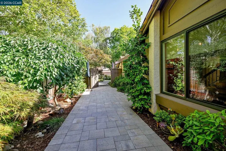 336 Pimlico Dr, Walnut Creek, California 94597