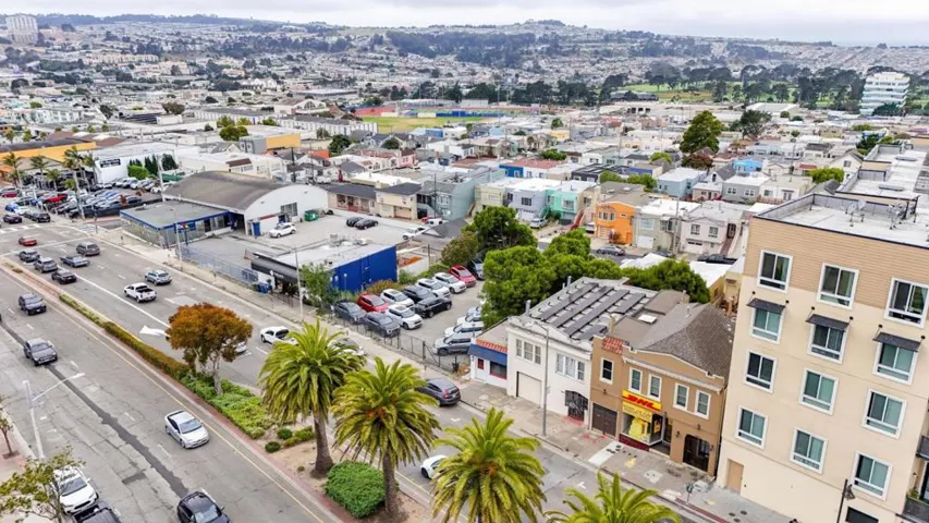 6842 Mission Street, Daly City, California 94014
