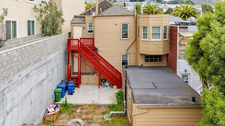 6842 Mission Street, Daly City, California 94014