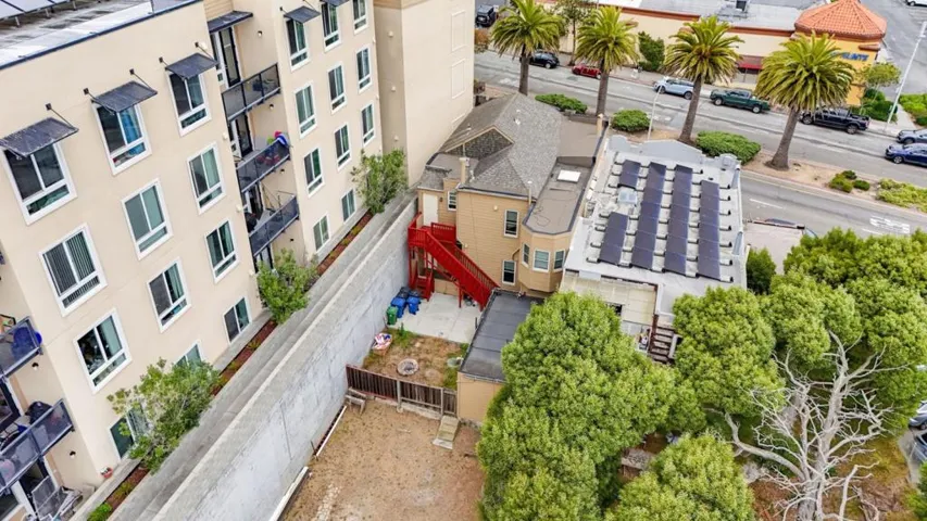 6842 Mission Street, Daly City, California 94014