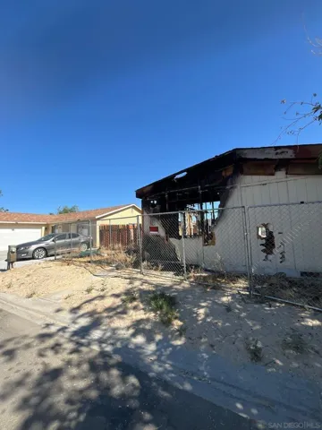 24953 Camino Del Sol, Barstow, California 92311