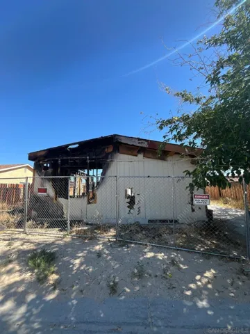 24953 Camino Del Sol, Barstow, California 92311