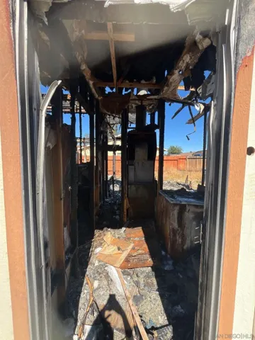 24953 Camino Del Sol, Barstow, California 92311