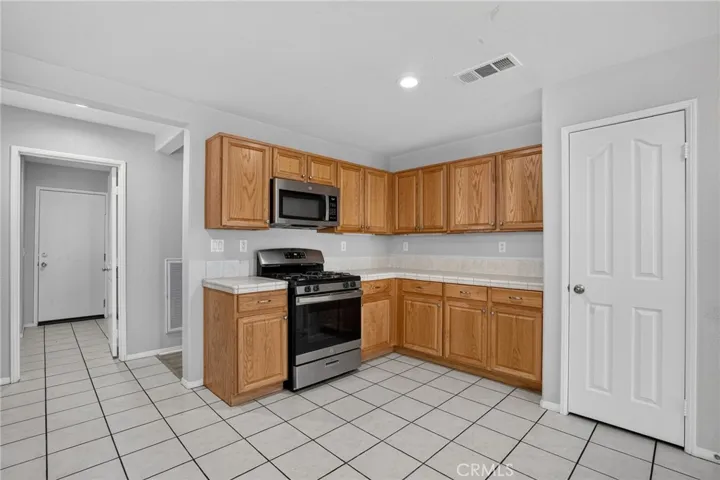 2103 W Avenue K7, Lancaster, California 93536