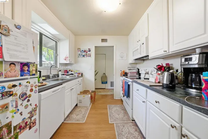 670 Tempe Ct, Pleasant Hill, California 94523