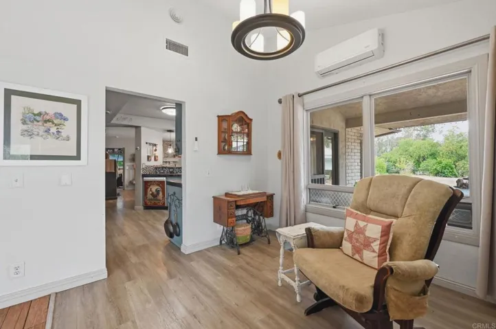 10190 Rayford Drive, Escondido, California 92026