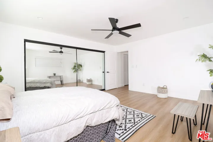 11125 S Osage Avenue, Inglewood, California 90304