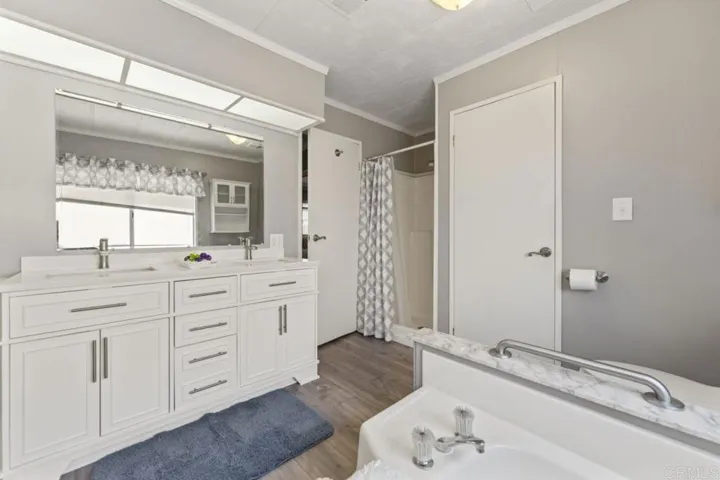 1223 Brentwood Way, Hemet, California 92545