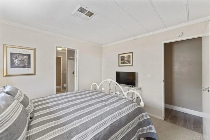 1223 Brentwood Way, Hemet, California 92545