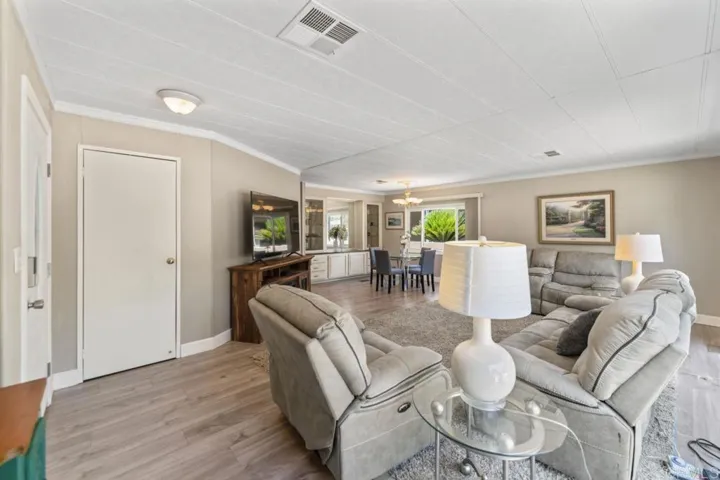 1223 Brentwood Way, Hemet, California 92545